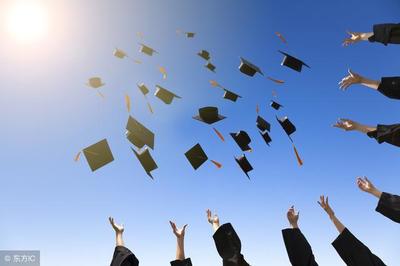 應(yīng)屆生身份有多珍貴？精準(zhǔn)把握黃金機(jī)遇，開啟職場坦途